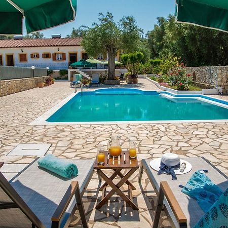 Aphrodite Studios & Apt With Pool Lákka Exteriér fotografie